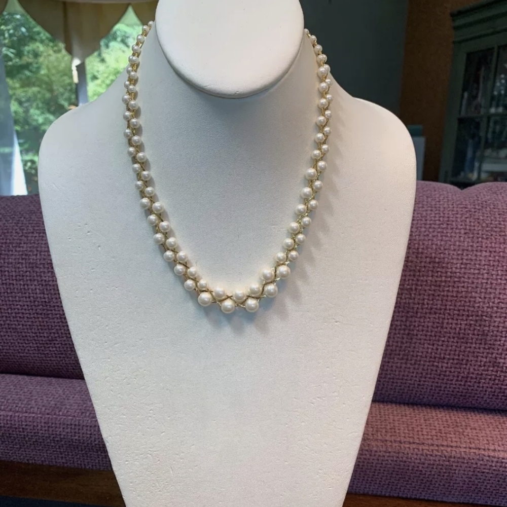 Vintage Graduated White Pearl Gold Woven Strand Necklace Wedding Prom 18” Long